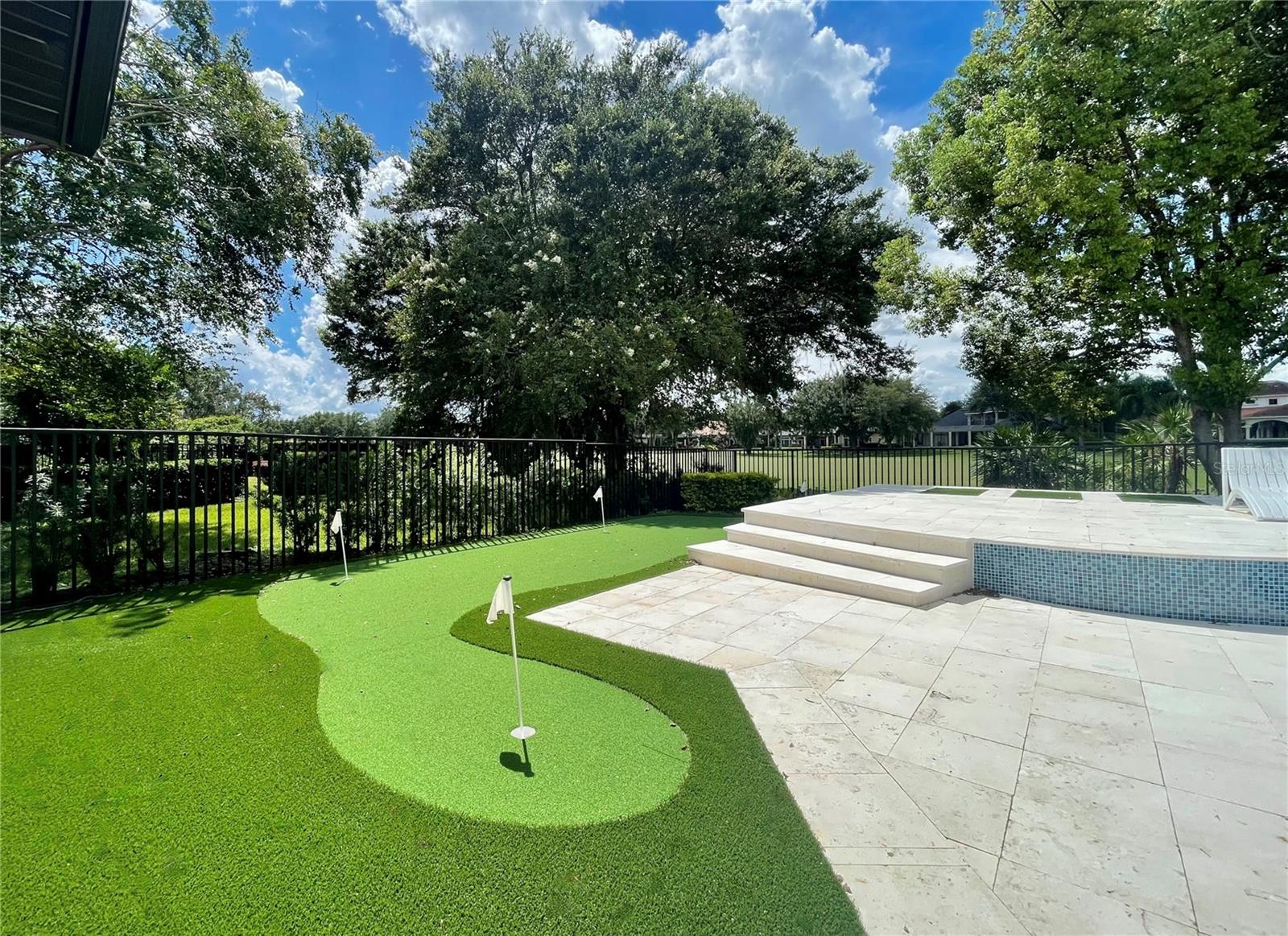 KEENES POINTE - Residential