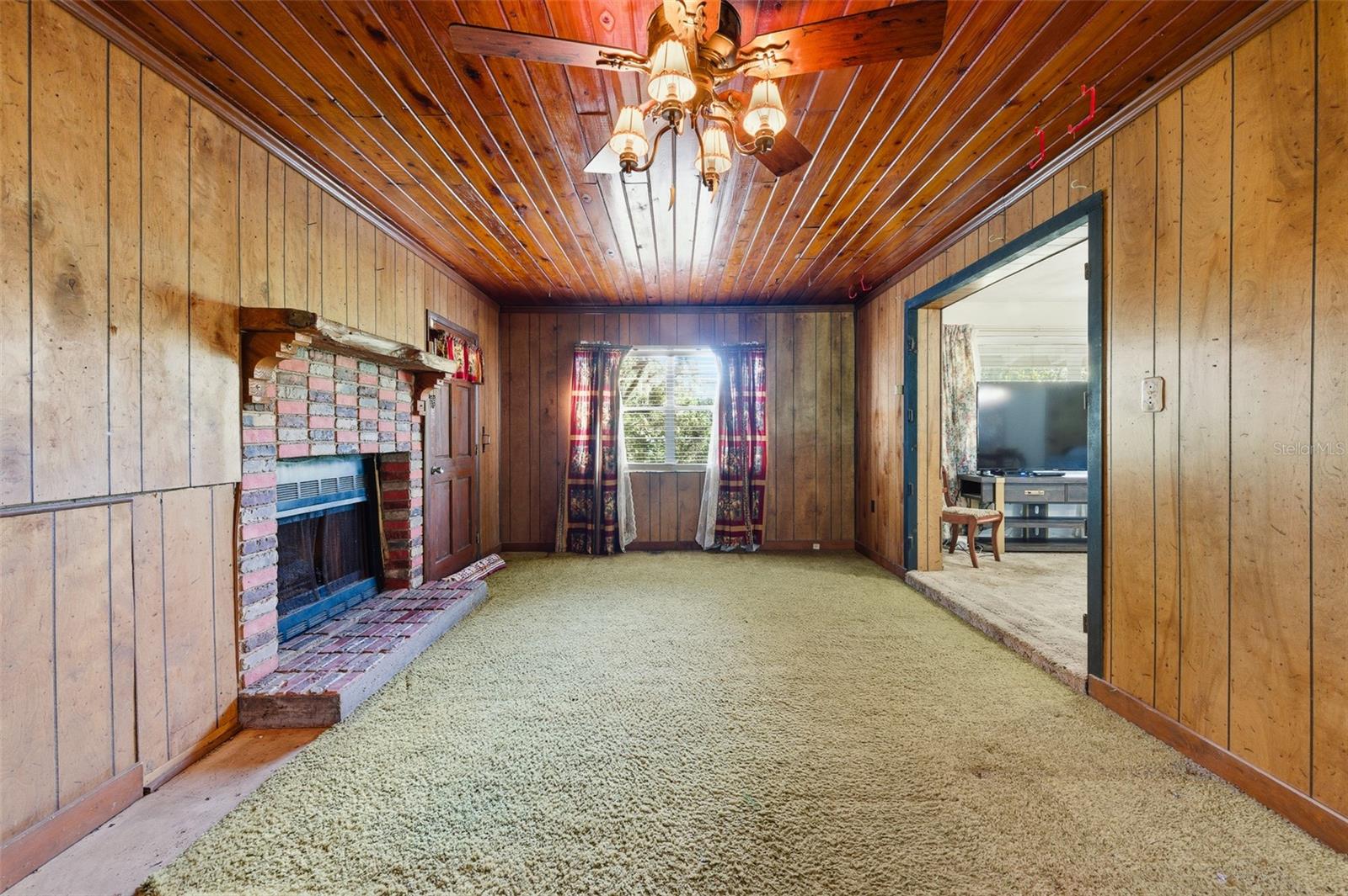 FOREST LAKE ESTATE RPT - Residential