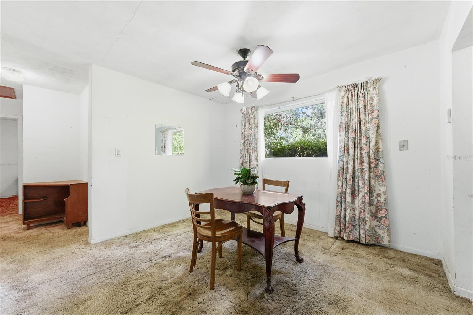 FOREST LAKE ESTATE RPT - Residential