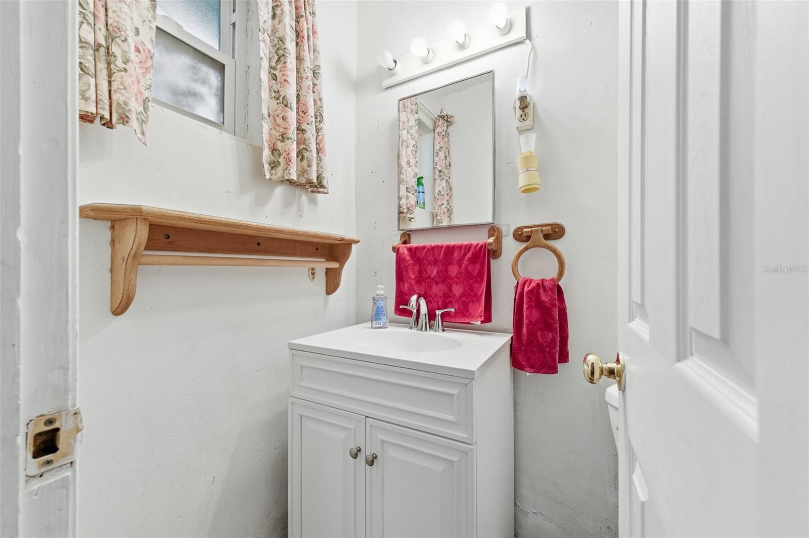 FOREST LAKE ESTATE RPT - Residential