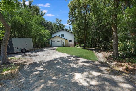 A home in TAMPA