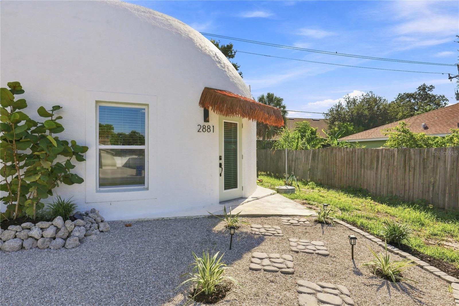 2881 GENTIAN ROAD