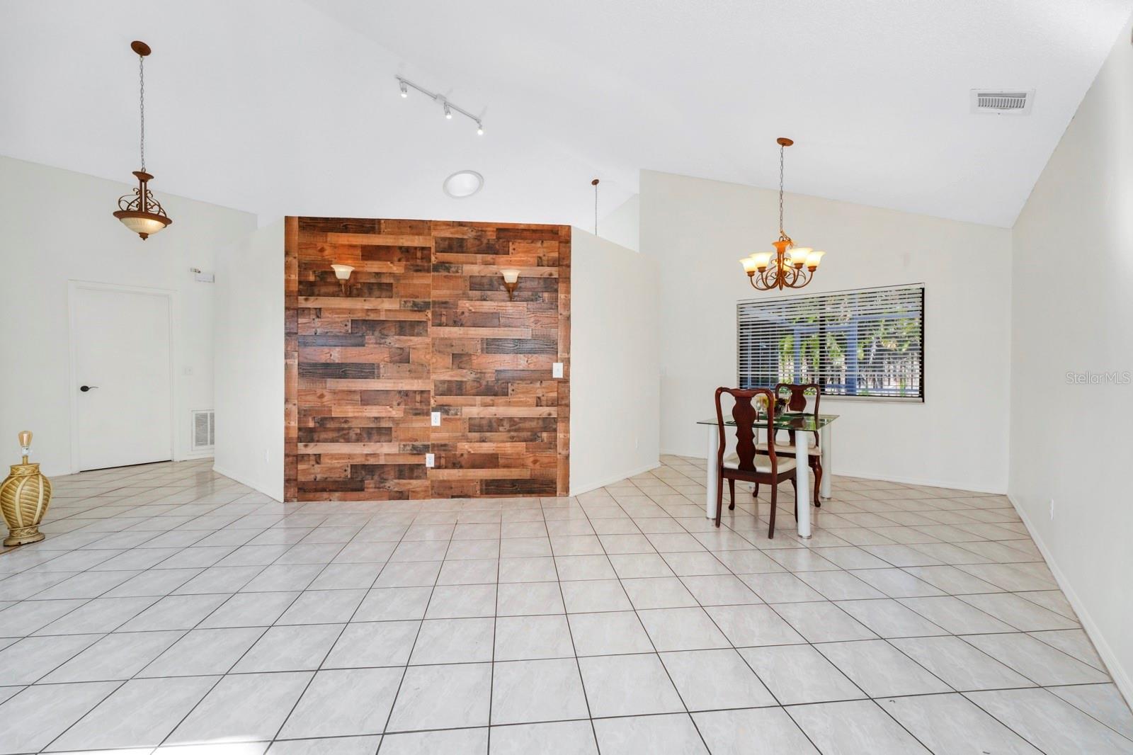 13424 TEXAS WOODS CIRCLE