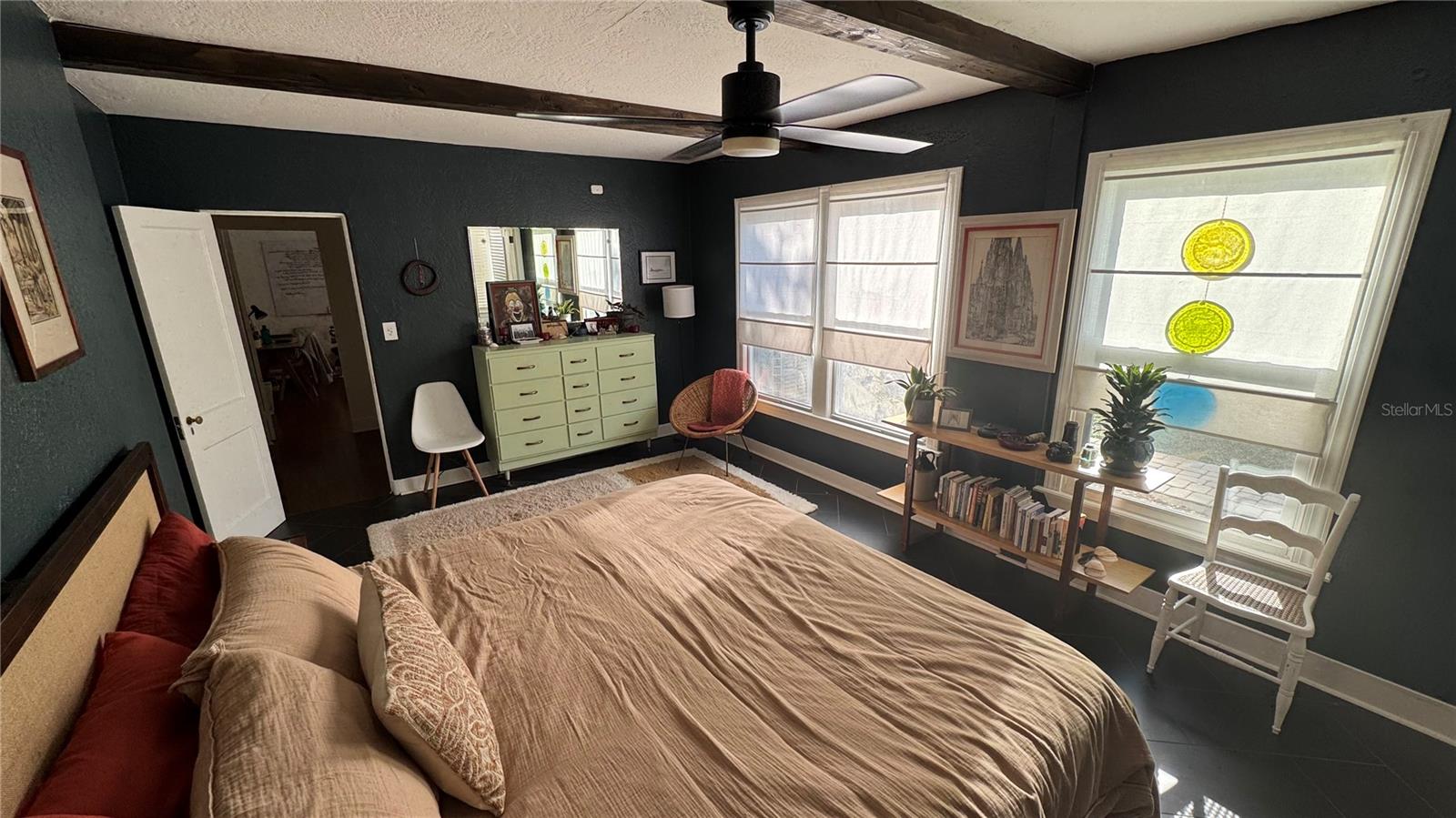 HOLDEN SHORES - Residential