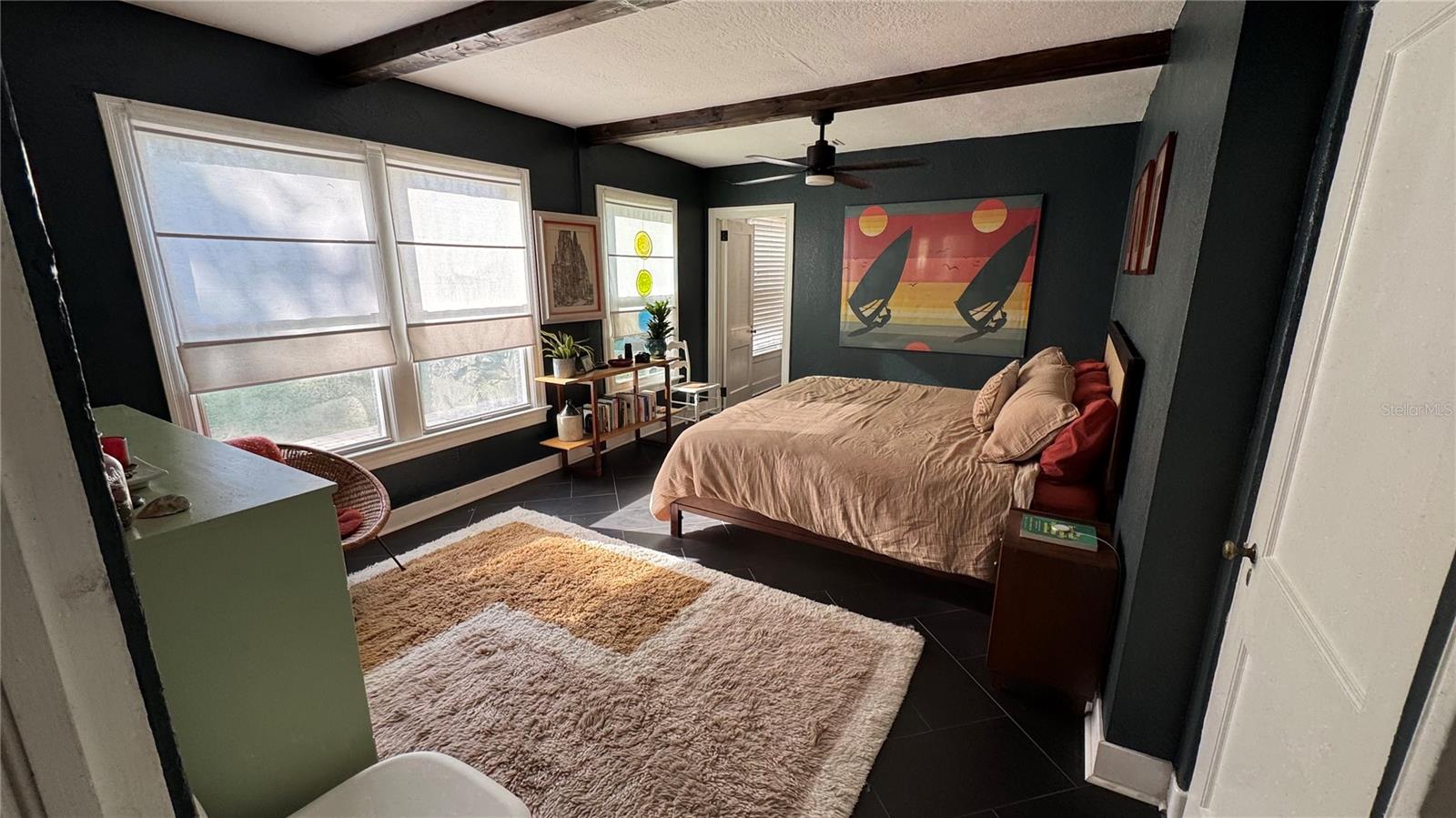 HOLDEN SHORES - Residential