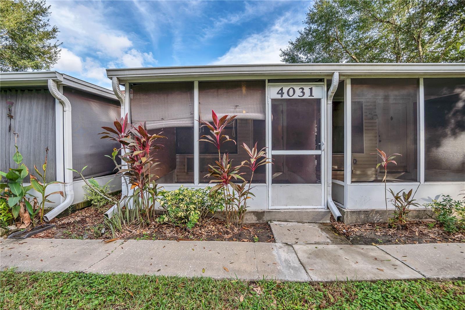 Lovely efficiency condo unit ready for immediate move in. Unit has a 267 sq ft studio floorplan with private bathroom. Wood laminate floor in main room, Tile flooring in kitchen and bathroom. Kitchen features a range, built in microwave, refrigerator, and dishwasher. Screened in patio adds extra space. Located in the Conway area, close to shops, restaurants, and more. Within a Gated Community. Pet friendly! After being approved by the owner, tenant must apply and be approved by the HOA; HOA can take up to 15 days to approve.