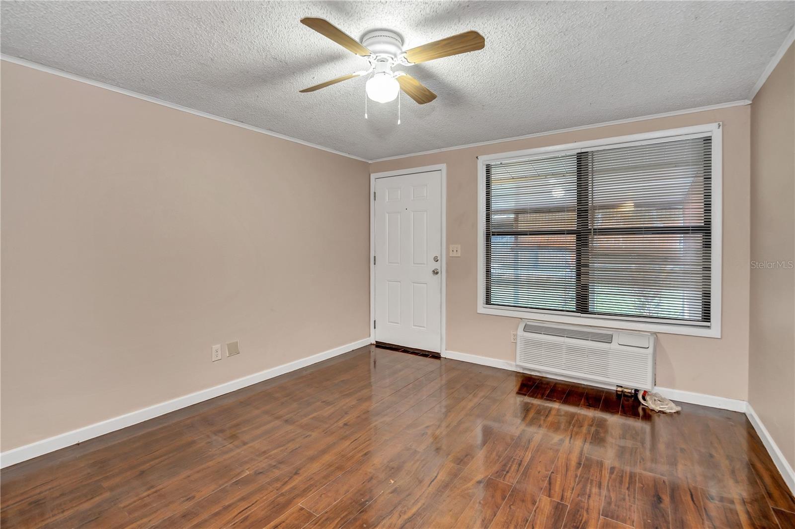 CROSSINGS AT CONWAY CONDO - Residential Lease