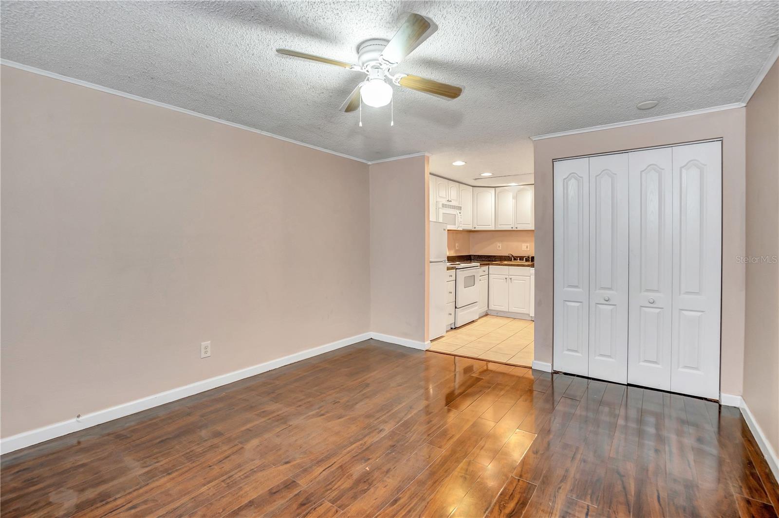 CROSSINGS AT CONWAY CONDO - Residential Lease