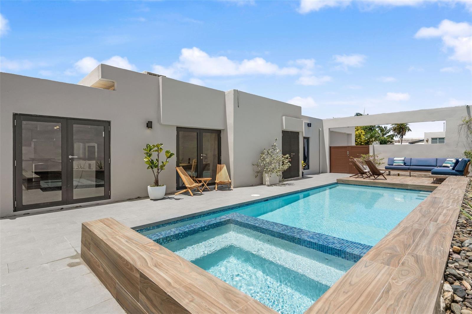 DORADO DEL MAR - Residential