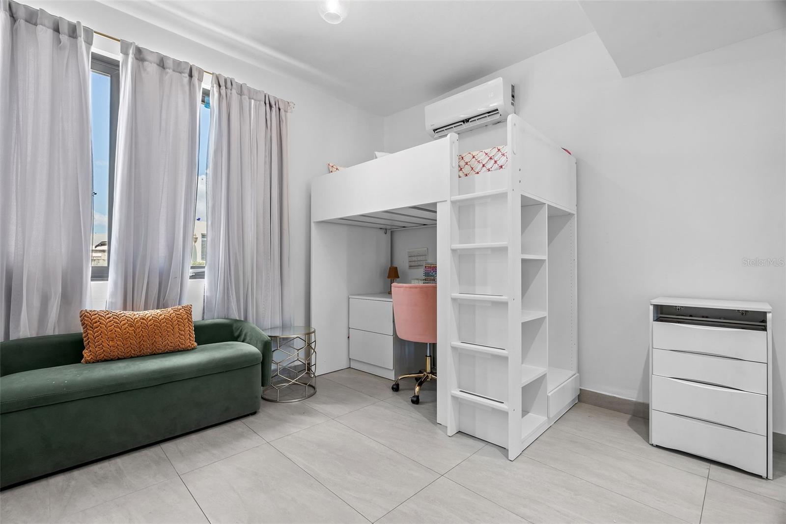 DORADO DEL MAR - Residential