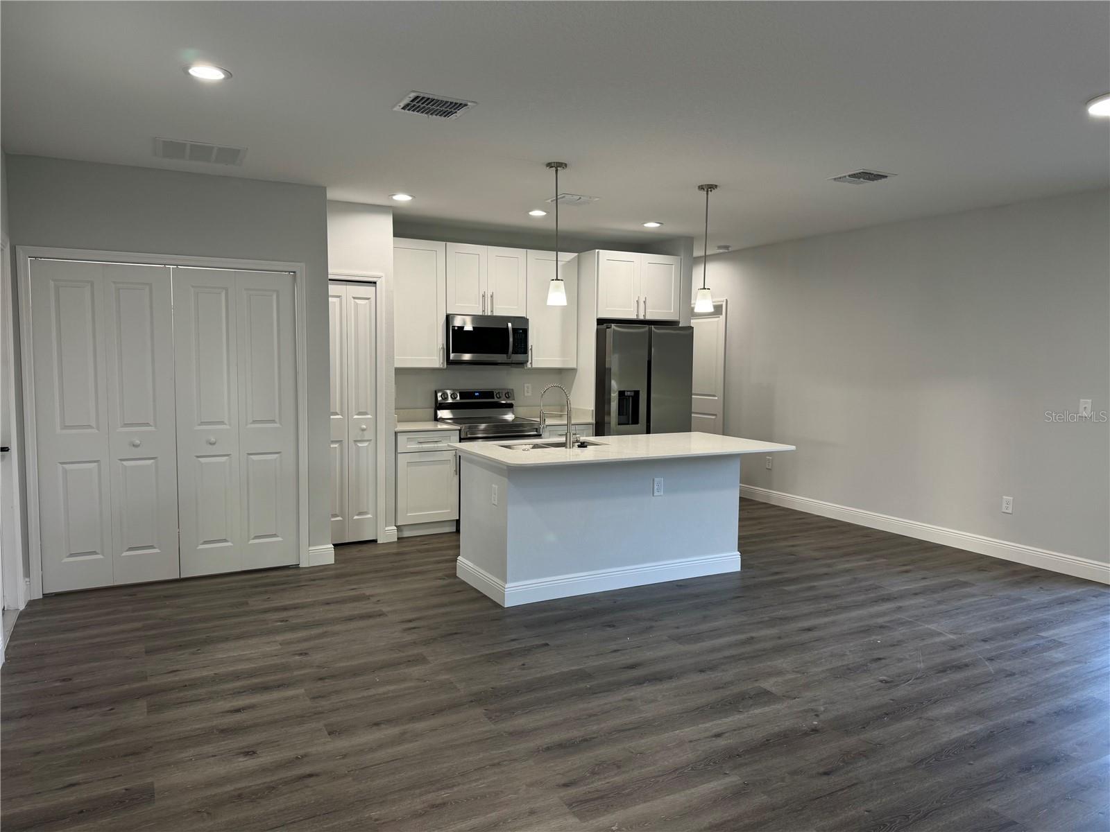 JOHNS LANDING PH 1 - Residential