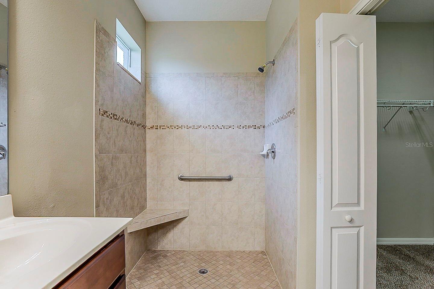 ASHTON OAKS SUB - Residential