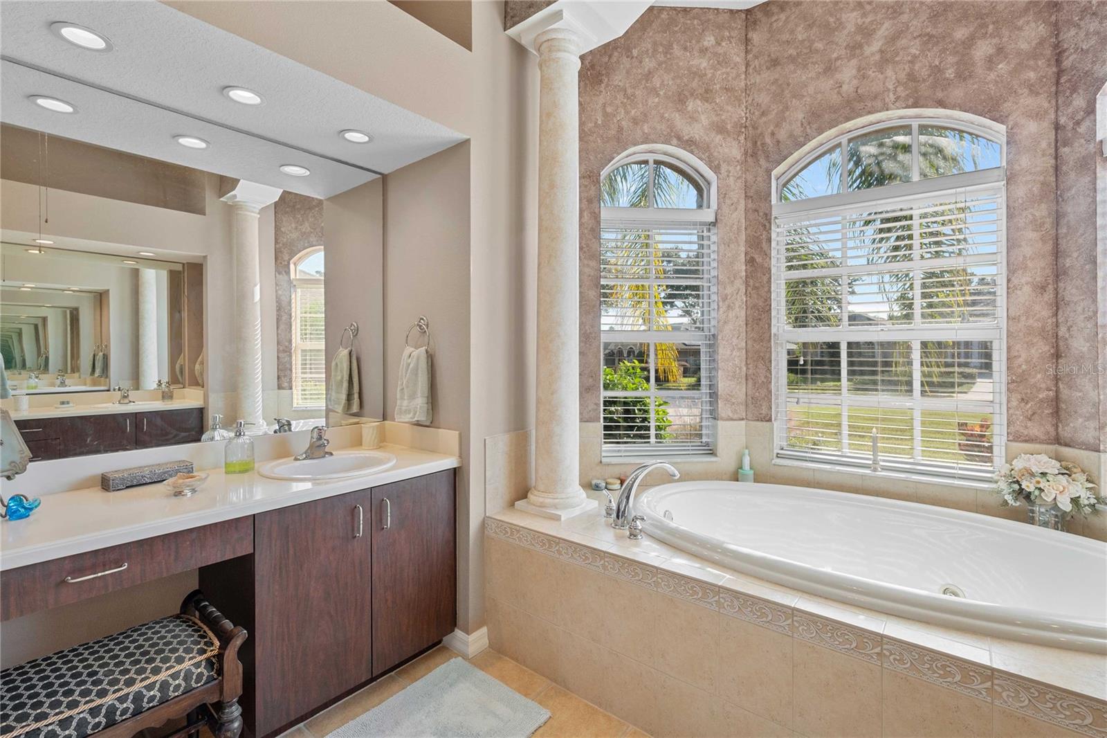 LAKE JOVITA GOLF & COUNTRY CLUB PH 03A - Residential