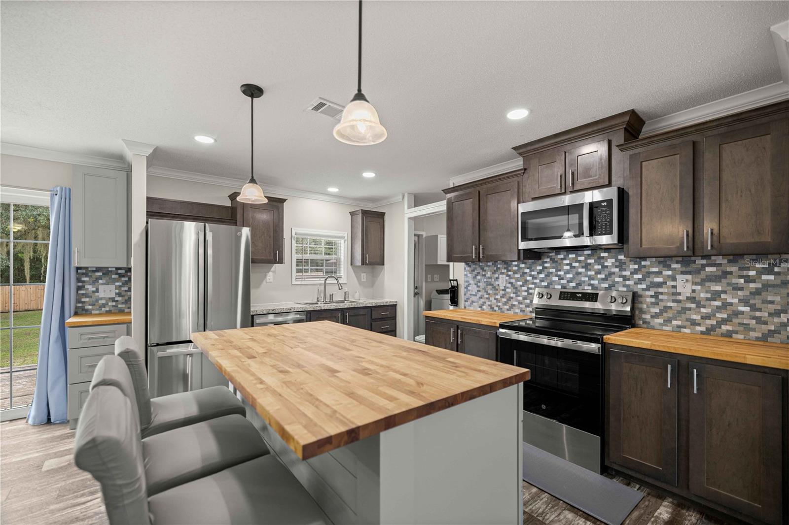122 SE 70TH CIRCLE
