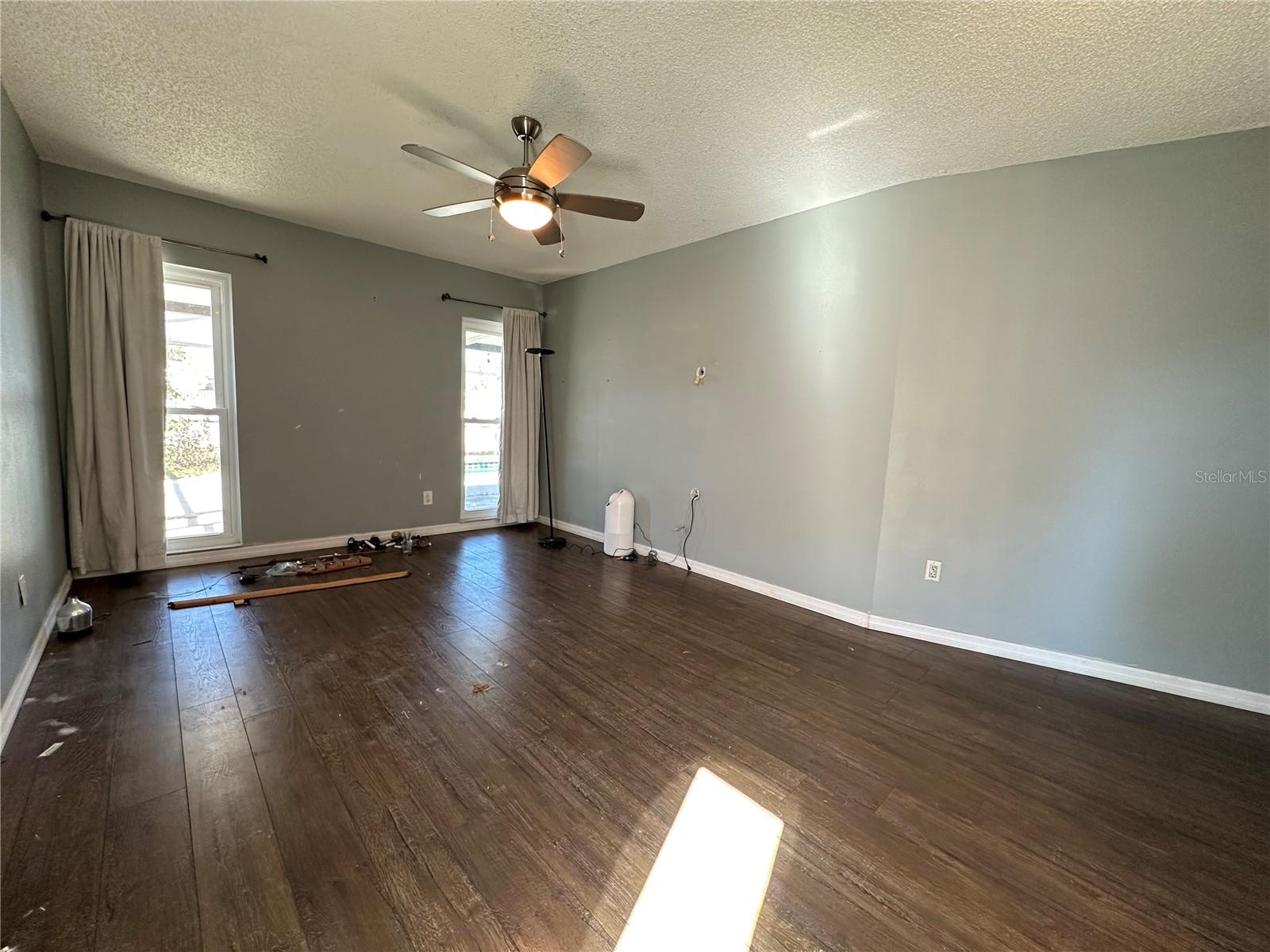 COUNTRY PLACE WEST UNIT III - Residential