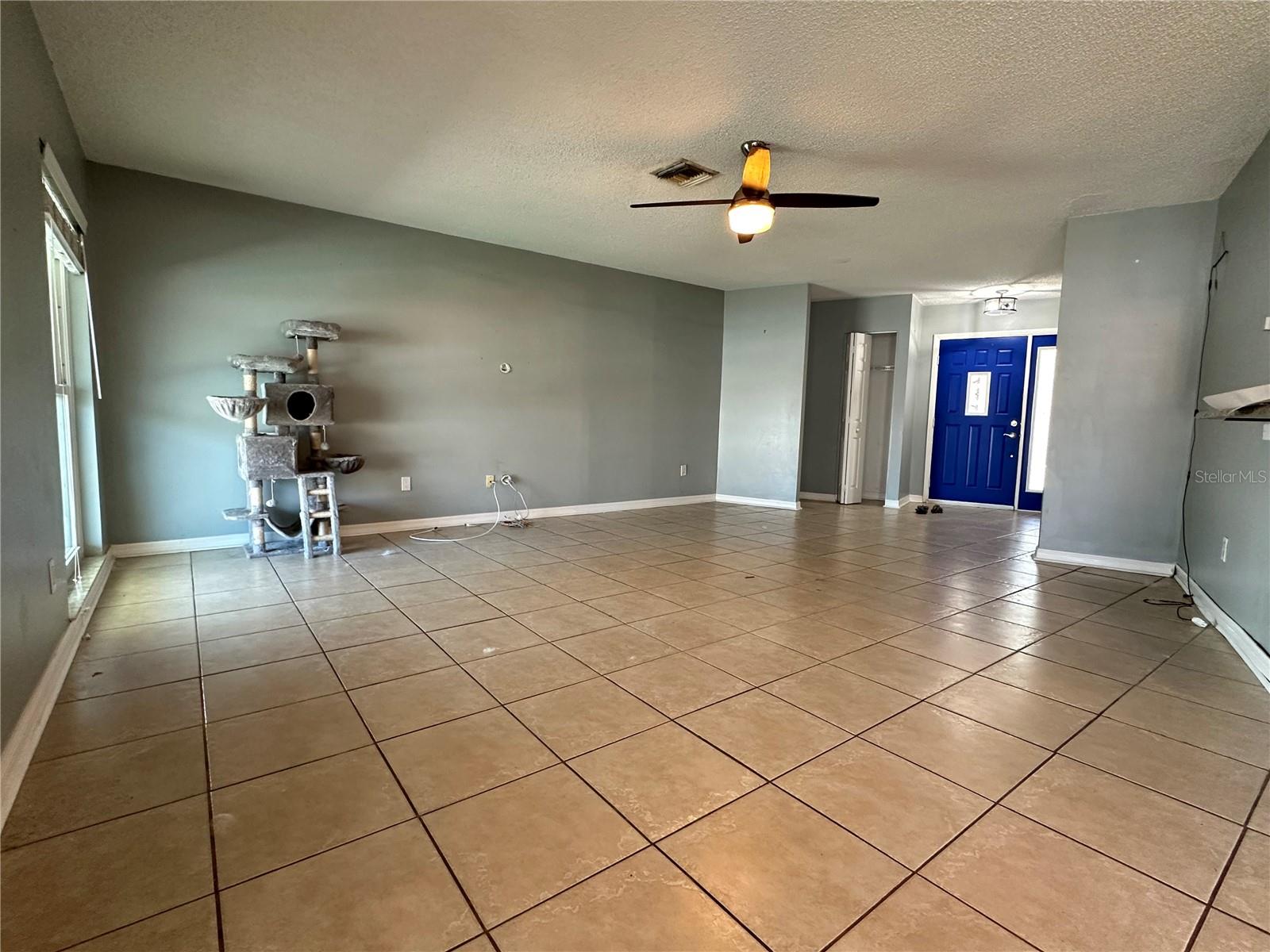 COUNTRY PLACE WEST UNIT III - Residential