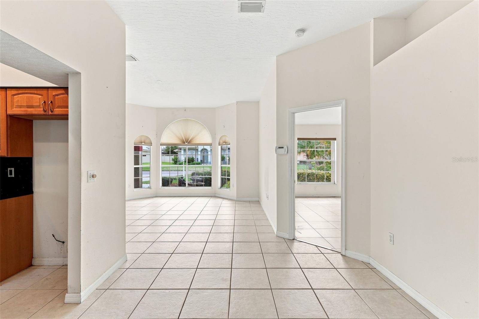 934 PINE WALK COURT NE - Photo 3