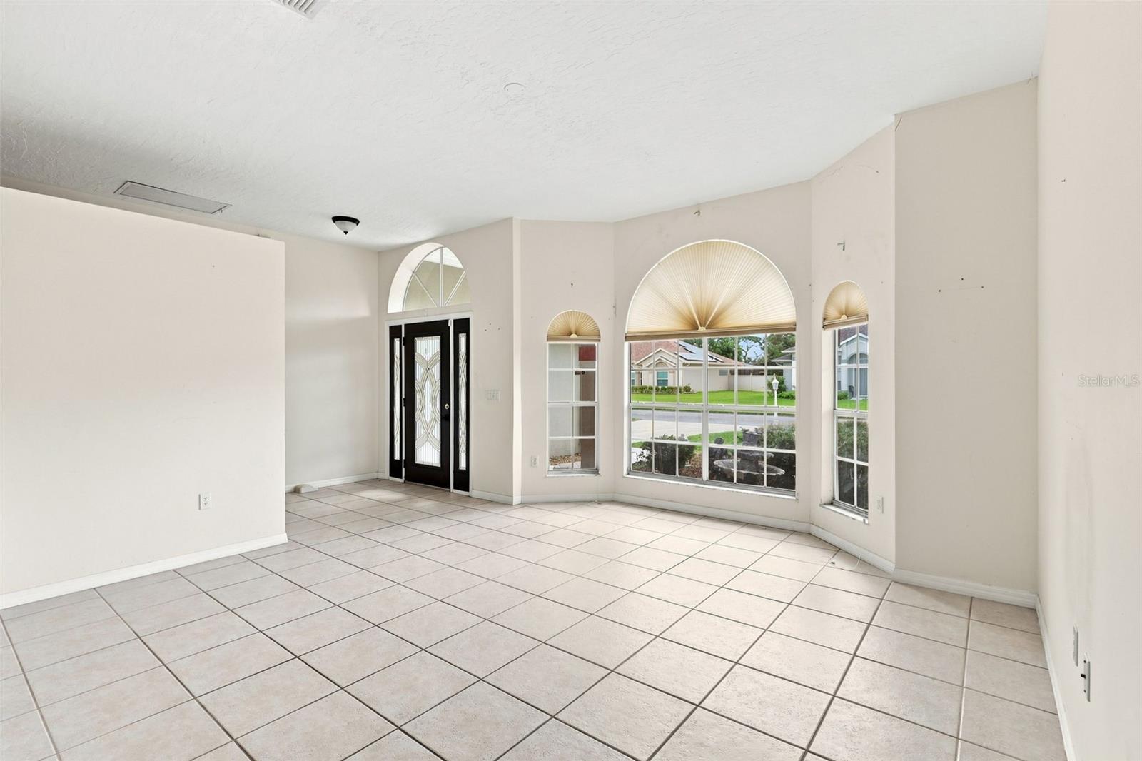 934 PINE WALK COURT NE - Photo 2