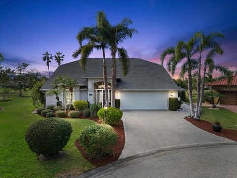 Photo of 6170 Misty Oaks Drive, Sarasota, FL 34243 (MLS # A4635088)