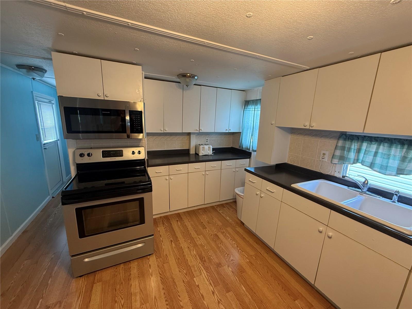 MELODY GARDENS MOBILE HOME PARK UNREC - Residential