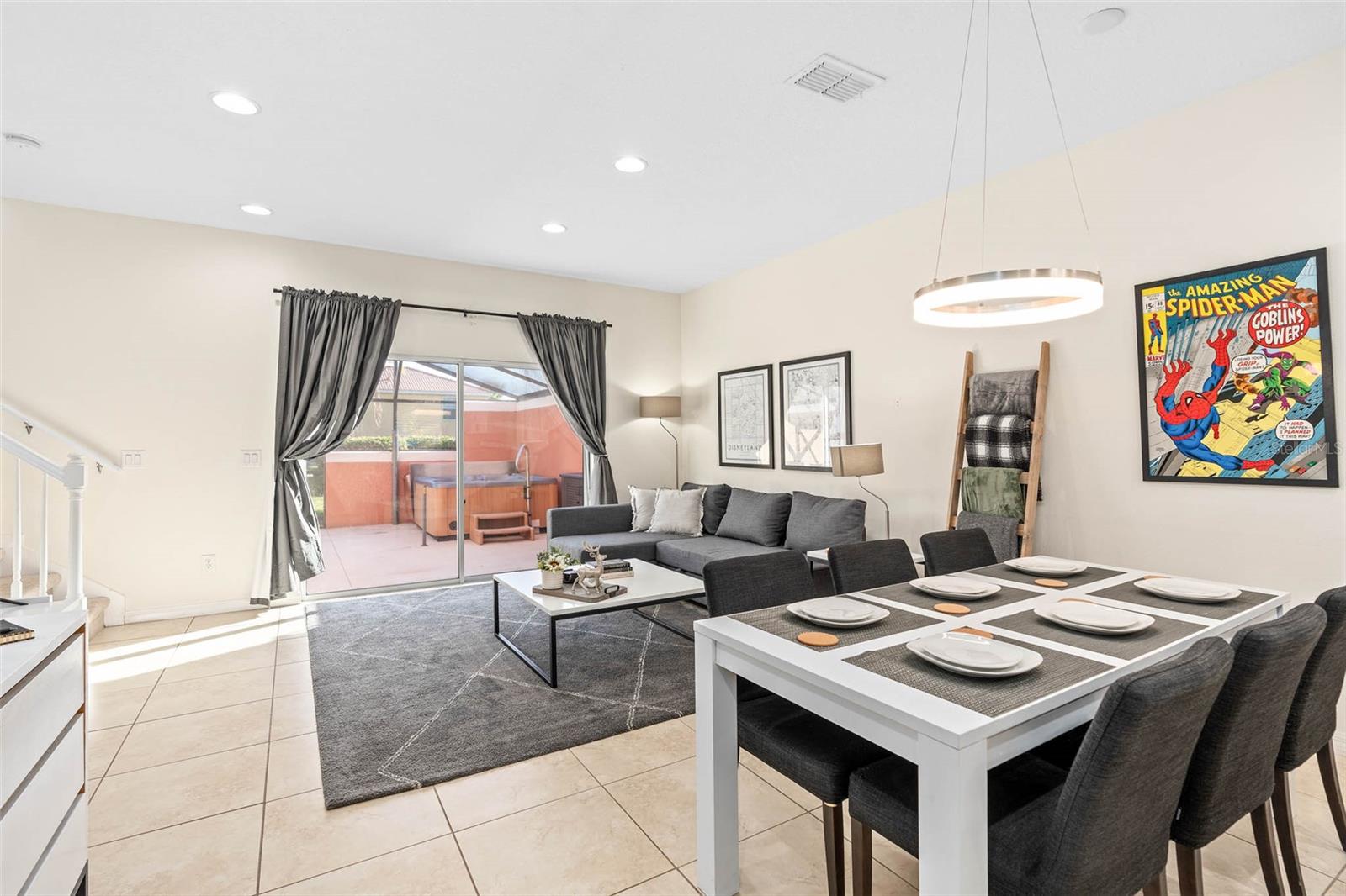 ENCANTADA PH 2 - Residential