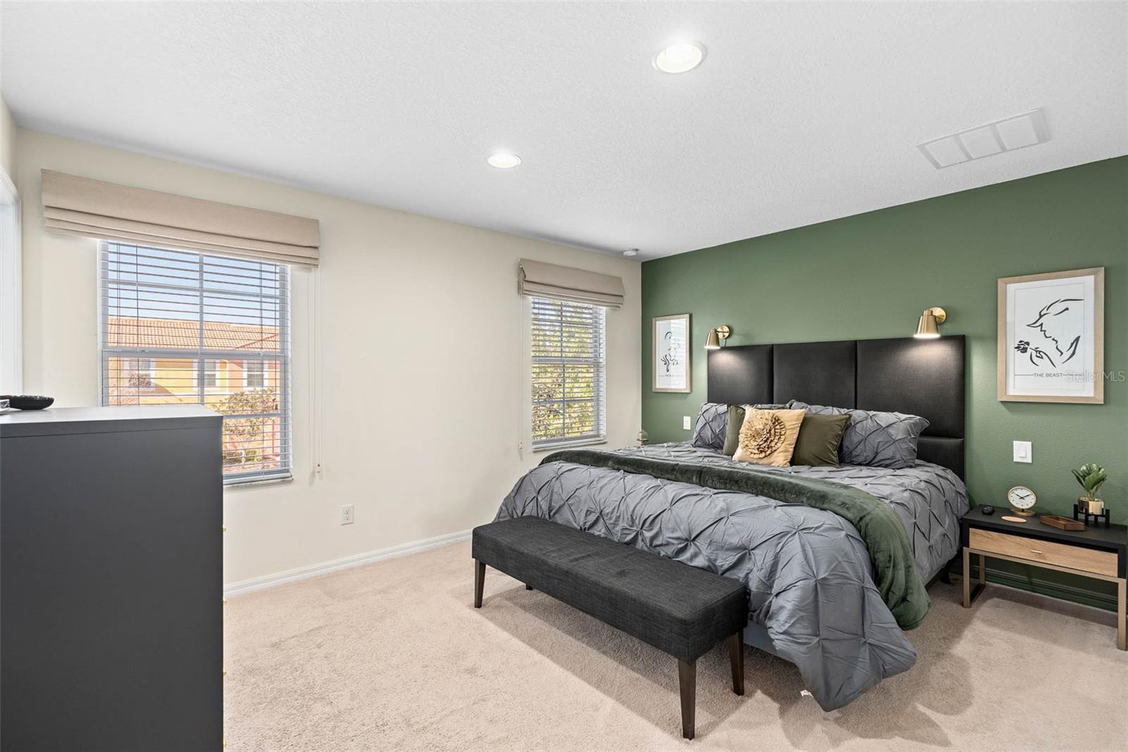 ENCANTADA PH 2 - Residential
