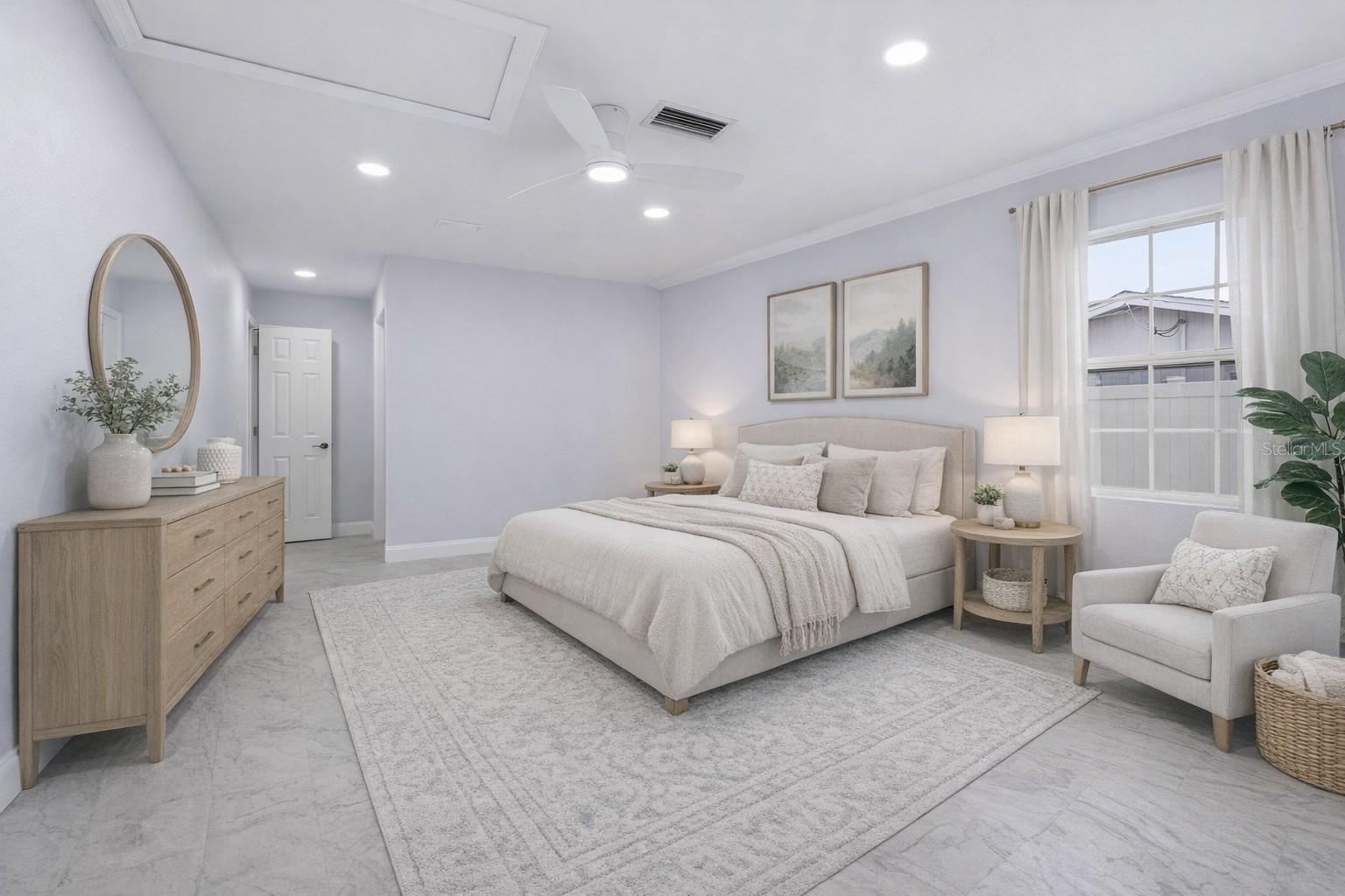 COUNTRY CLUB ESTATES - Residential