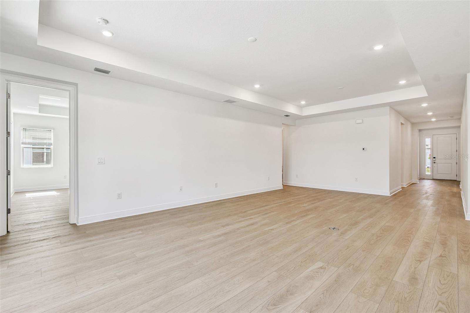 HAWKSTONE - Residential