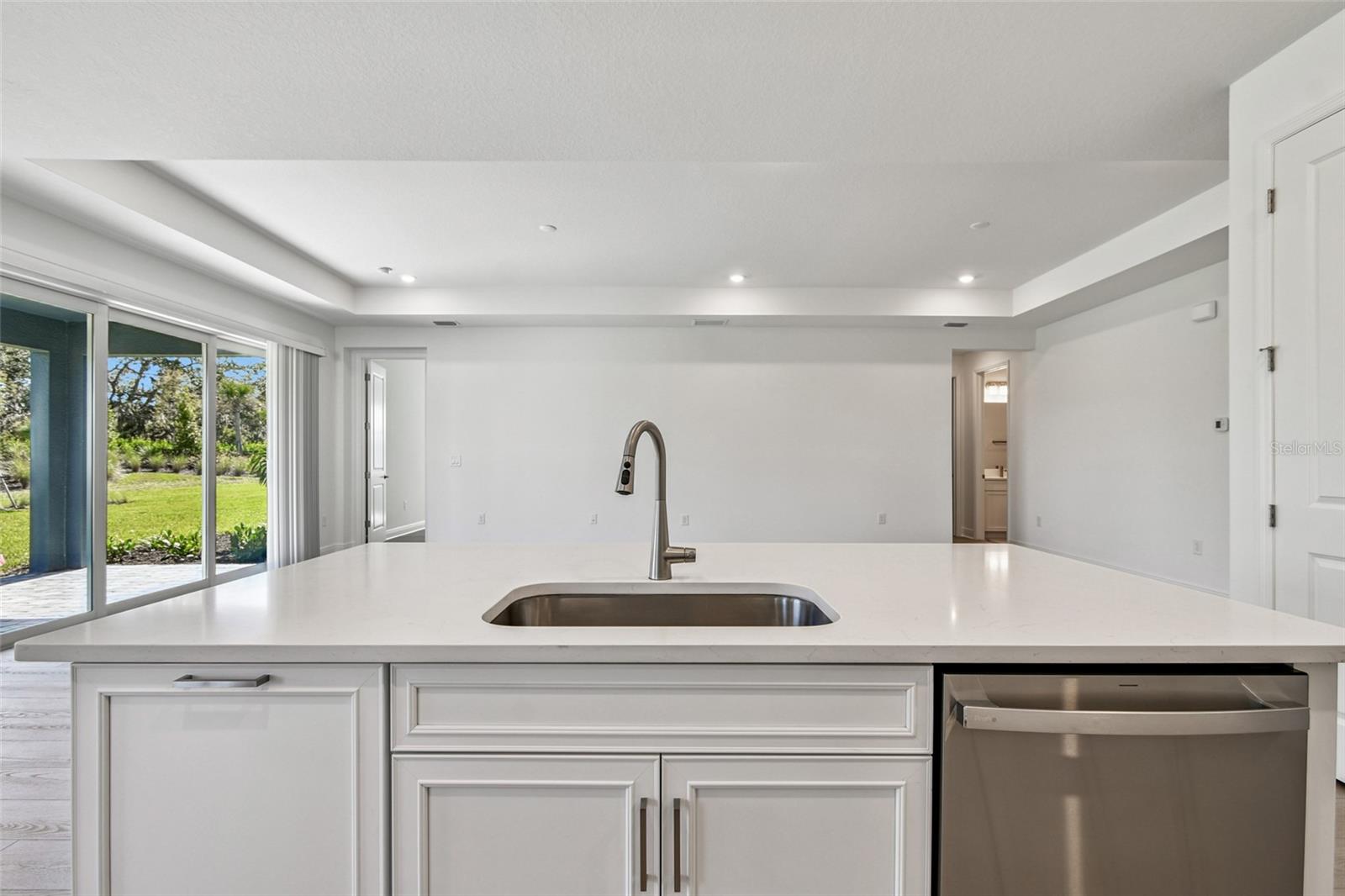 HAWKSTONE - Residential