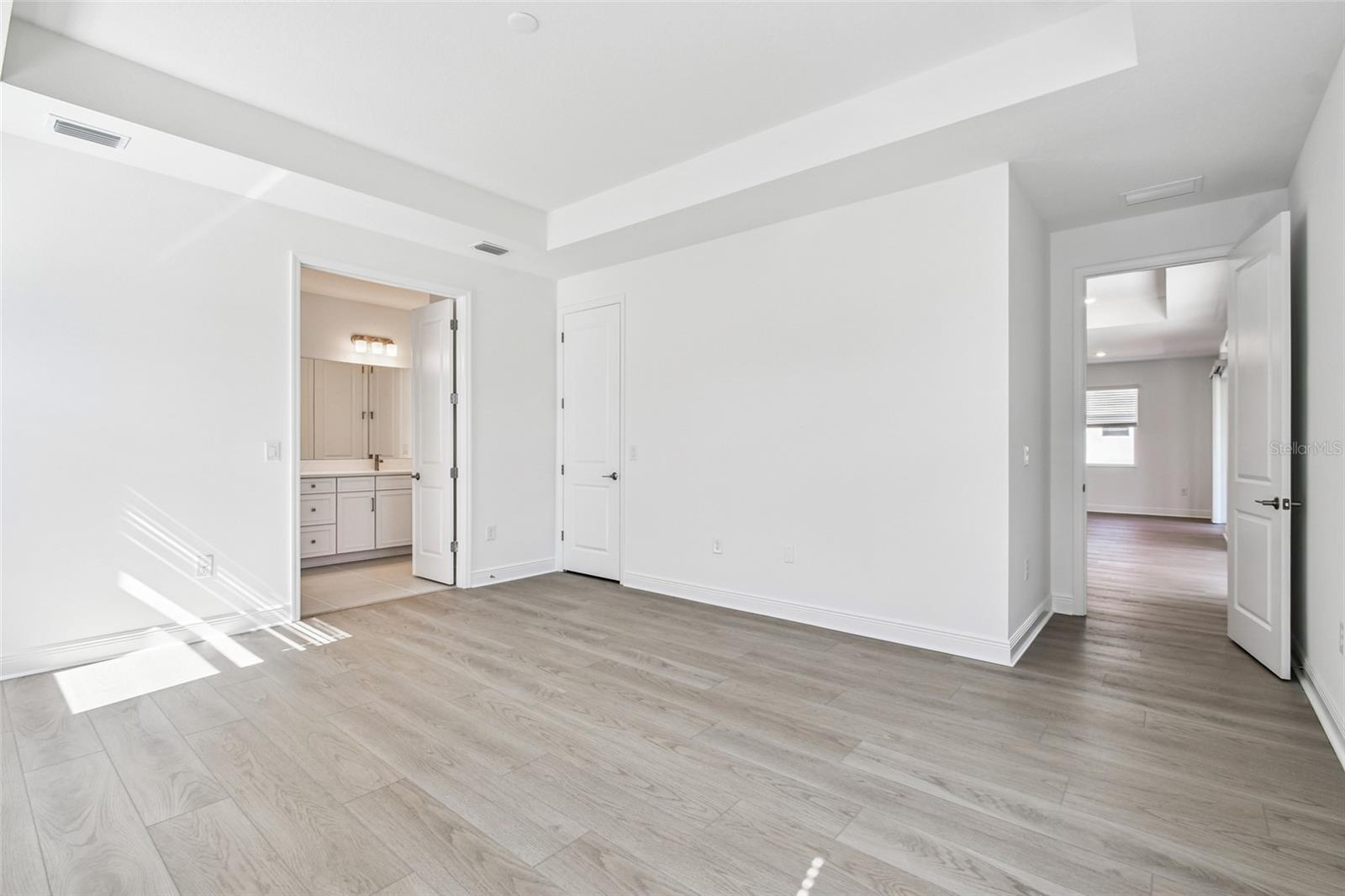 HAWKSTONE - Residential