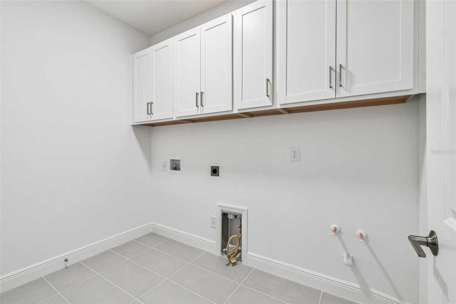 HAWKSTONE - Residential