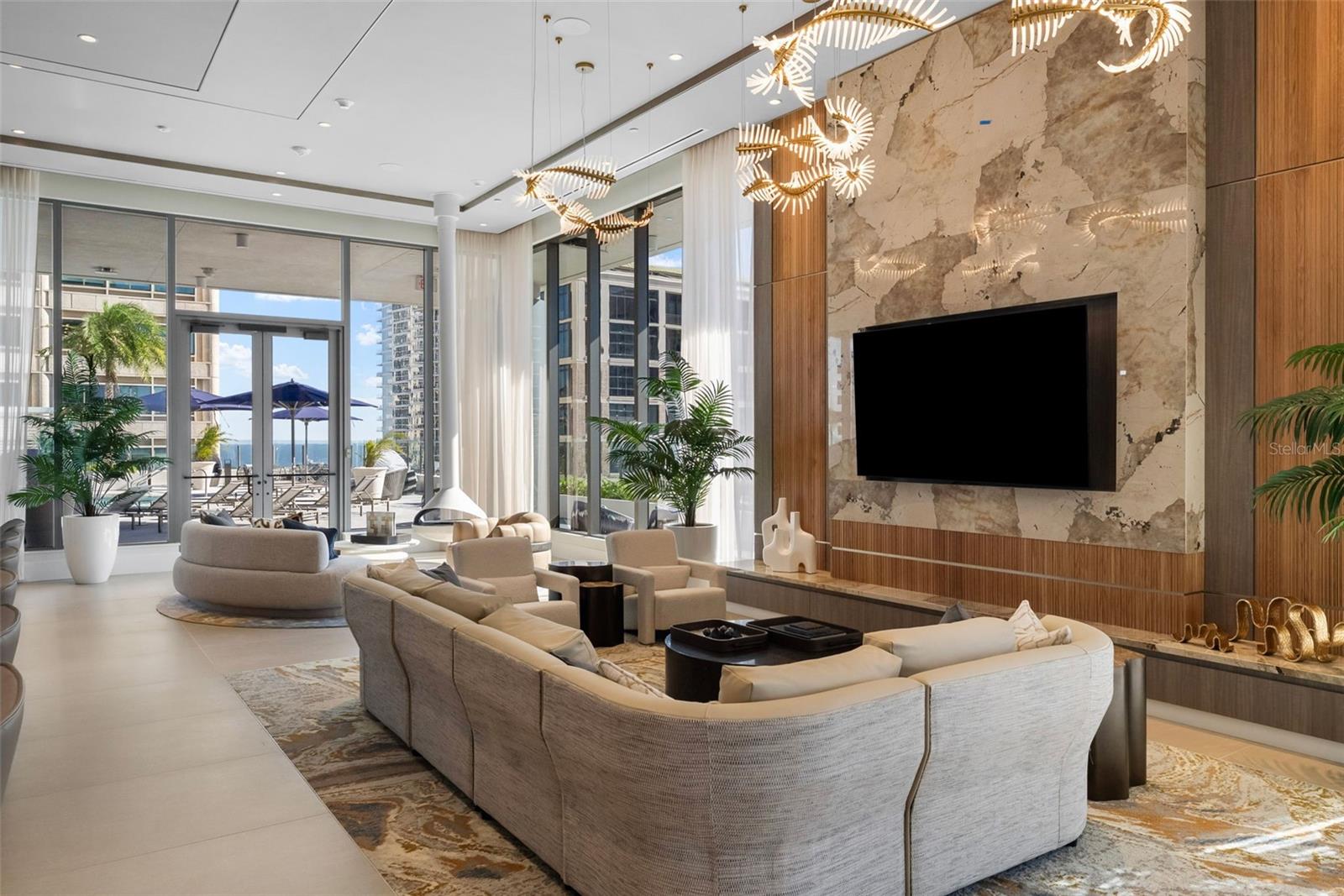 ART HOUSE - Residential