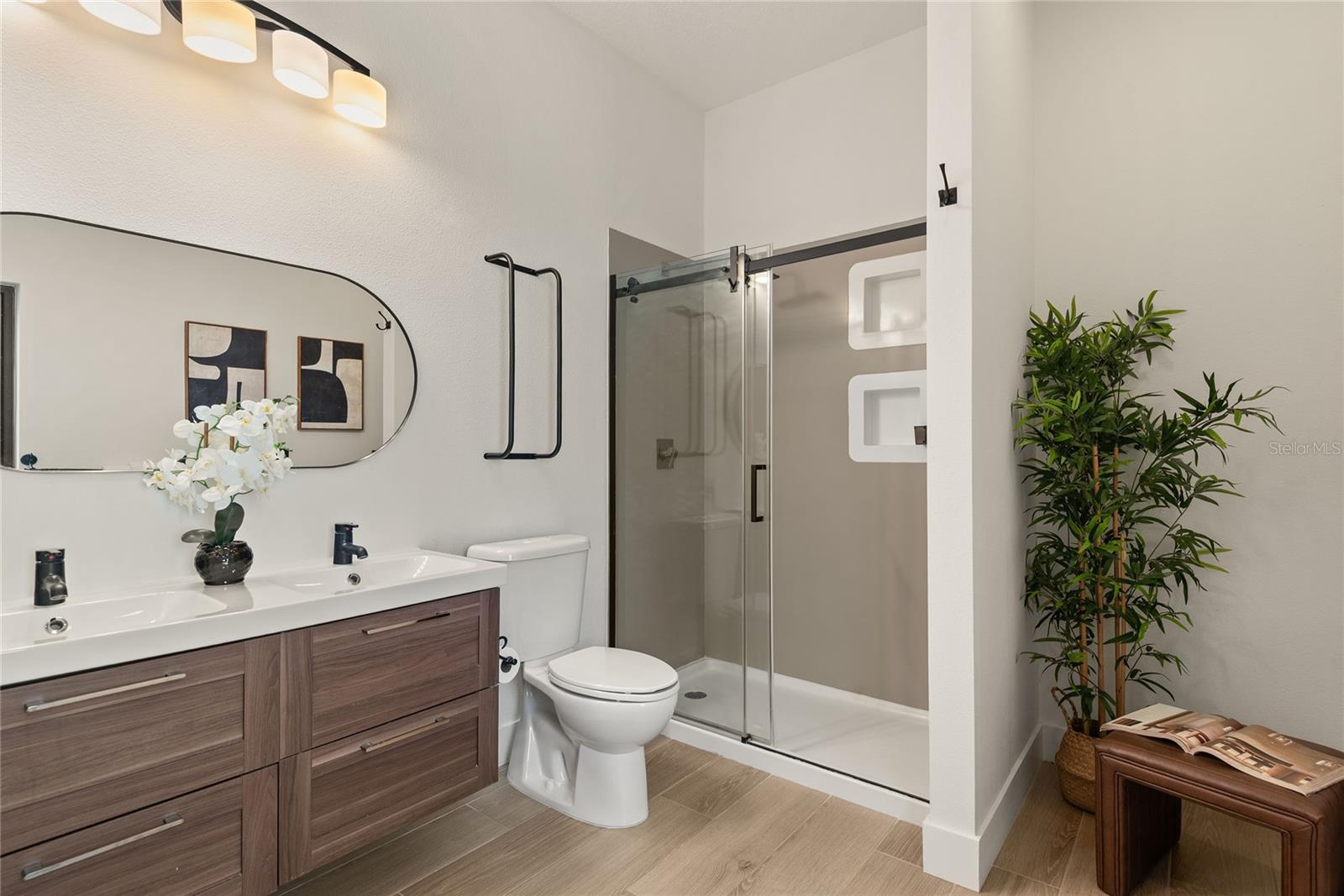 DUBSDREAD ESTATES - Residential