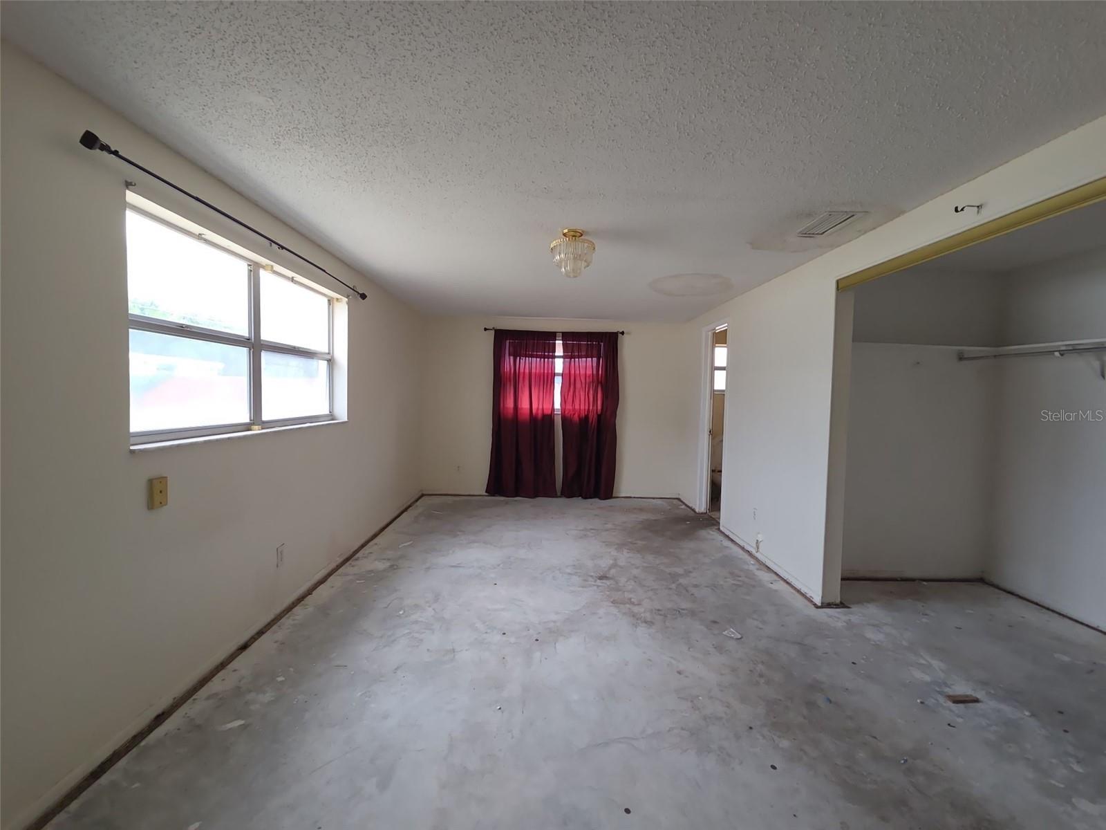 TOUSSIE TERRACE 1ST ADD - Residential