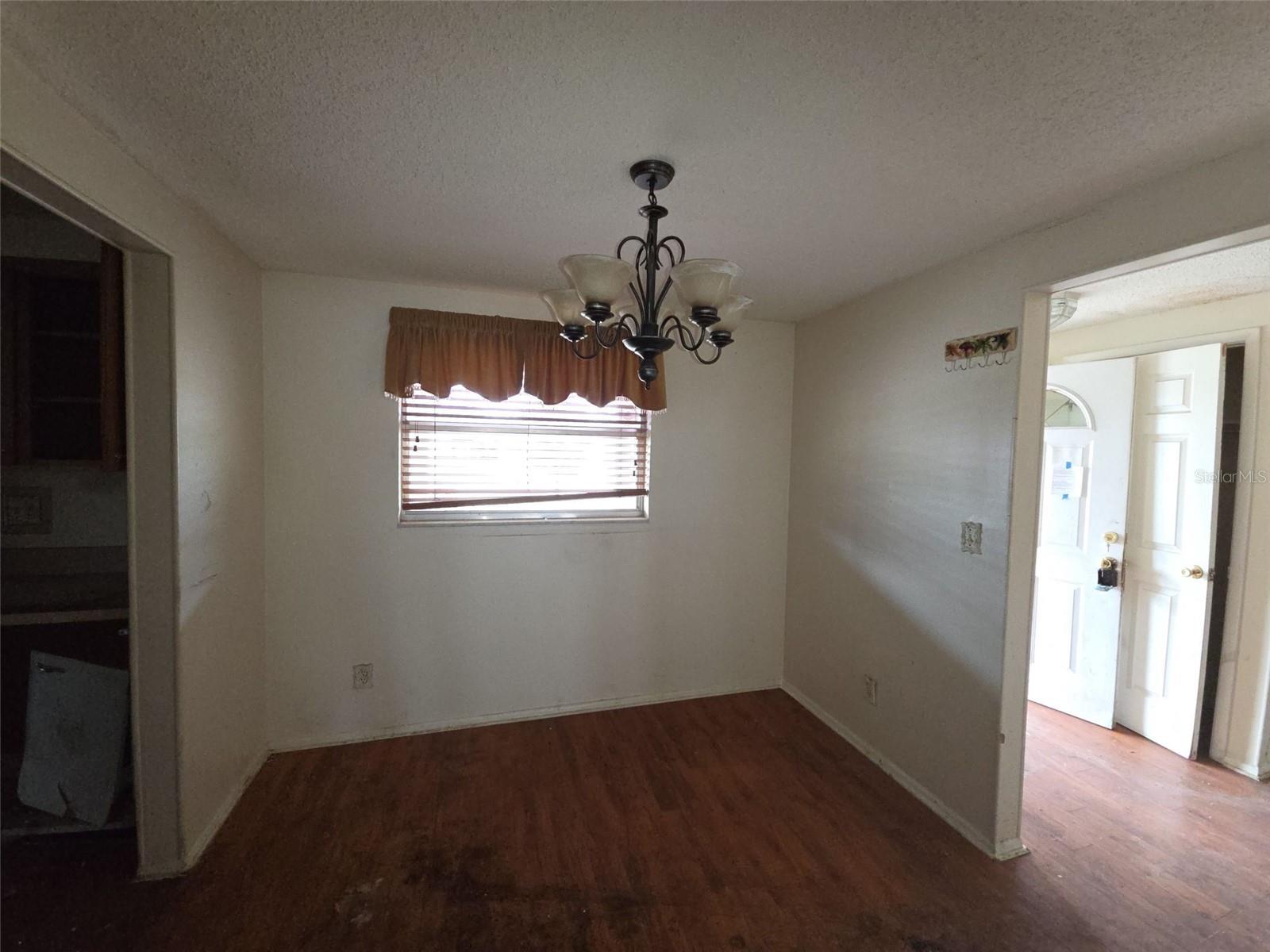 TOUSSIE TERRACE 1ST ADD - Residential