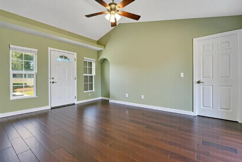 ACREAGE - Residential