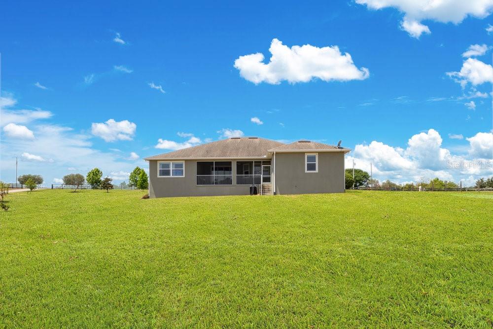 ACREAGE - Residential