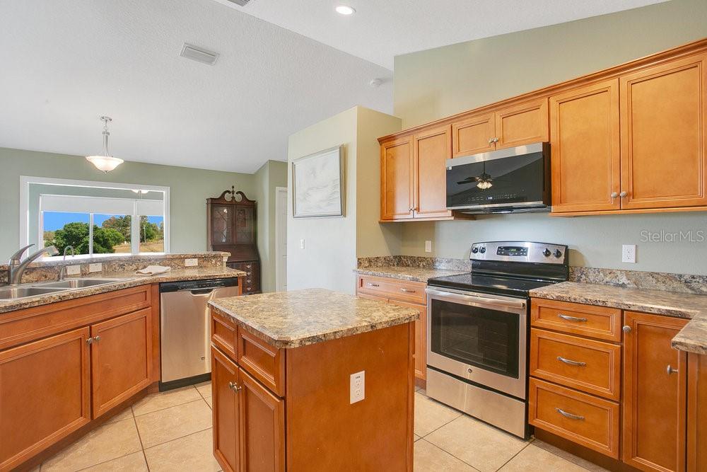 ACREAGE - Residential