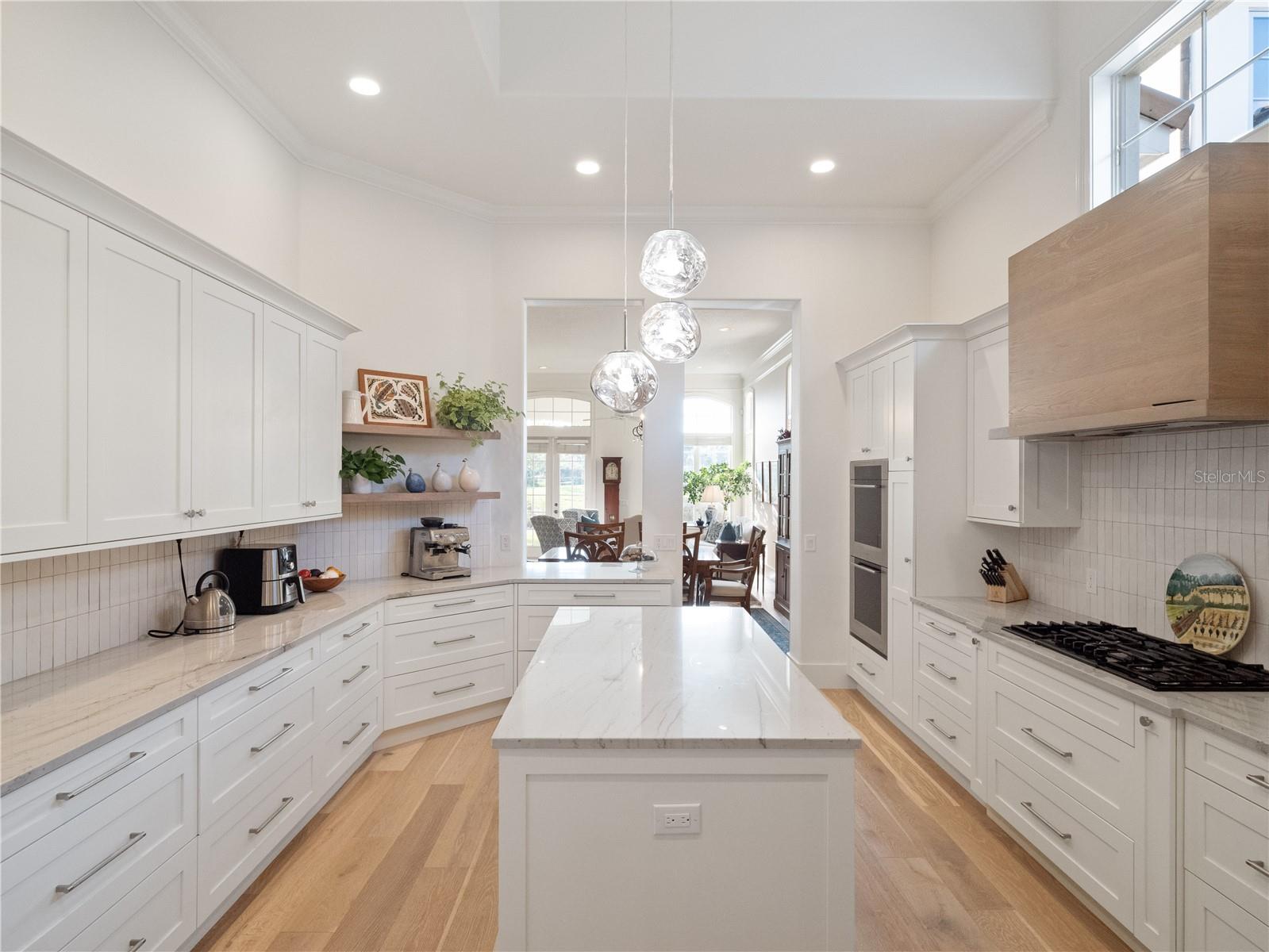 9872 COVENT GARDEN DRIVE