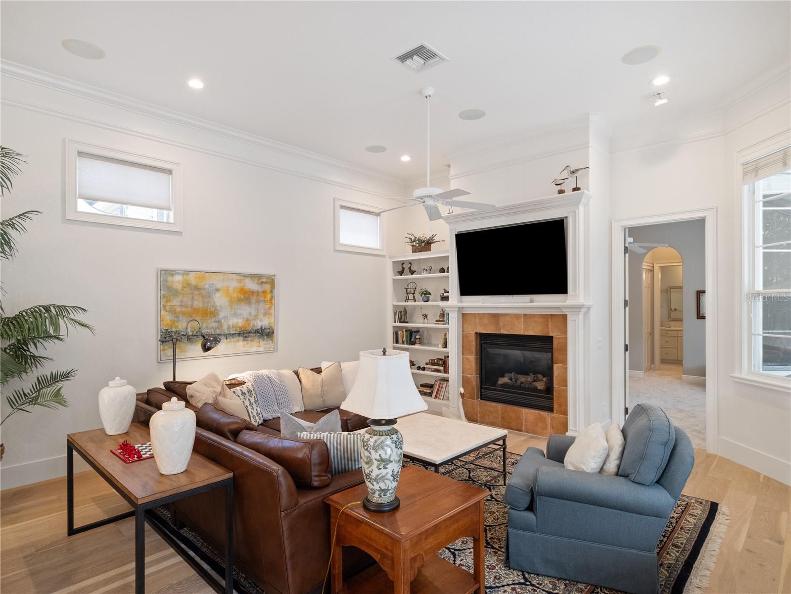 9872 COVENT GARDEN DRIVE
