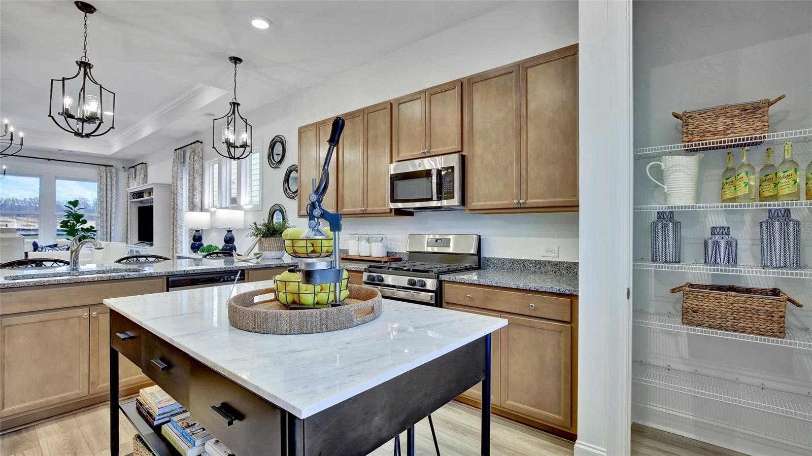 RESERVE AT VICTORIA - Residential