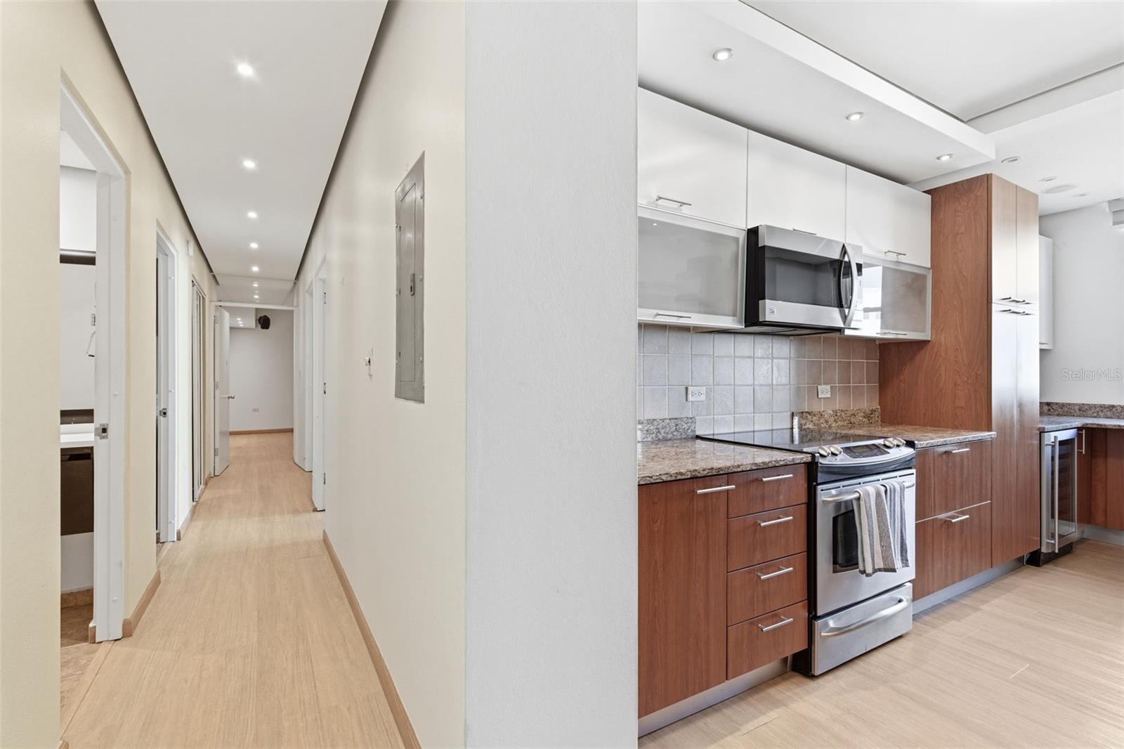 CAPITOLIO PLAZA - Residential