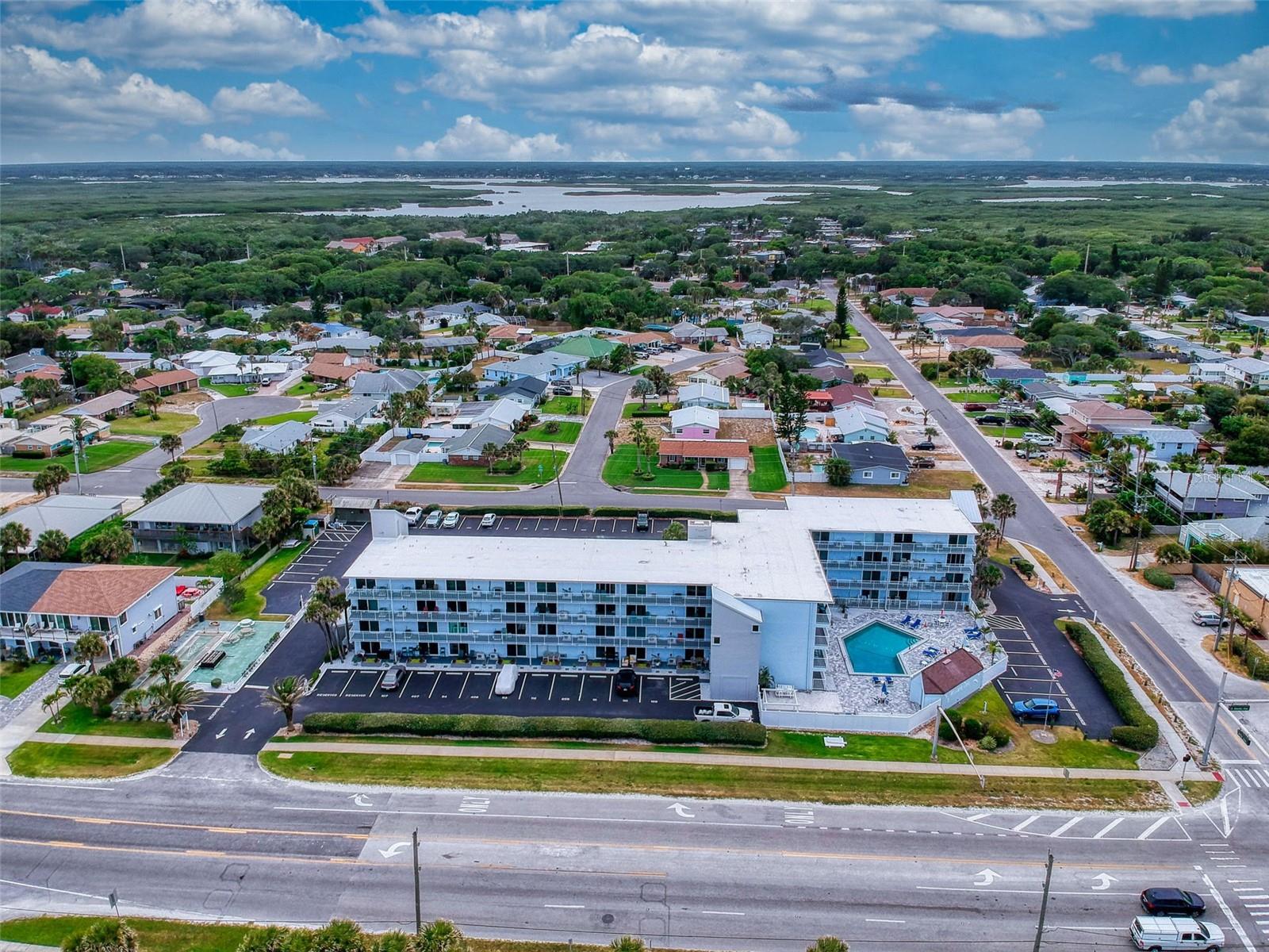 MARINERS COVE CONDO - Residential