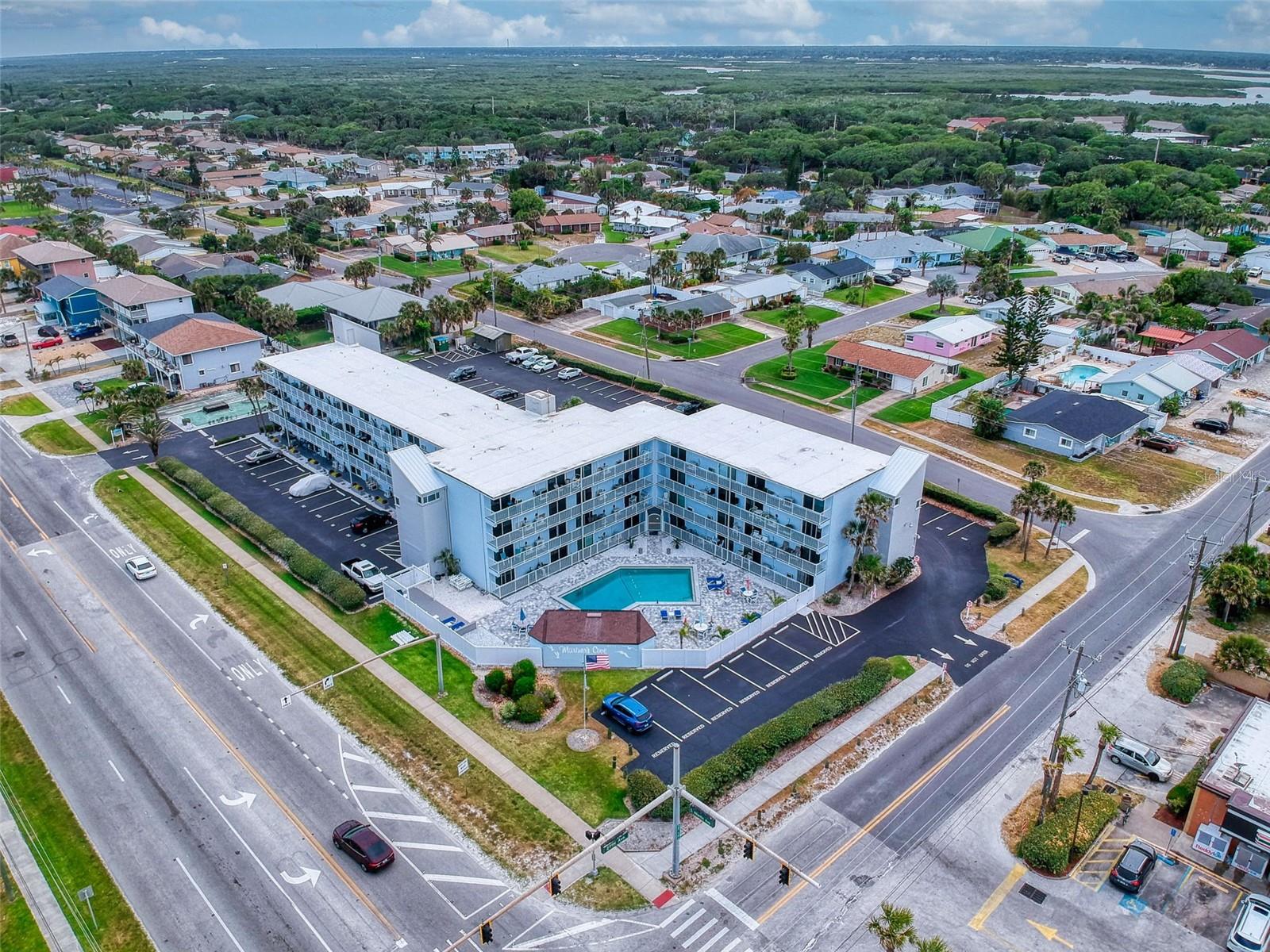 MARINERS COVE CONDO - Residential