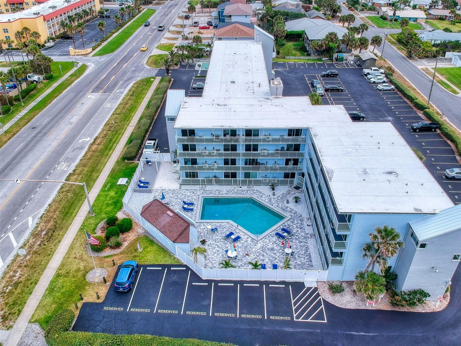 MARINERS COVE CONDO - Residential