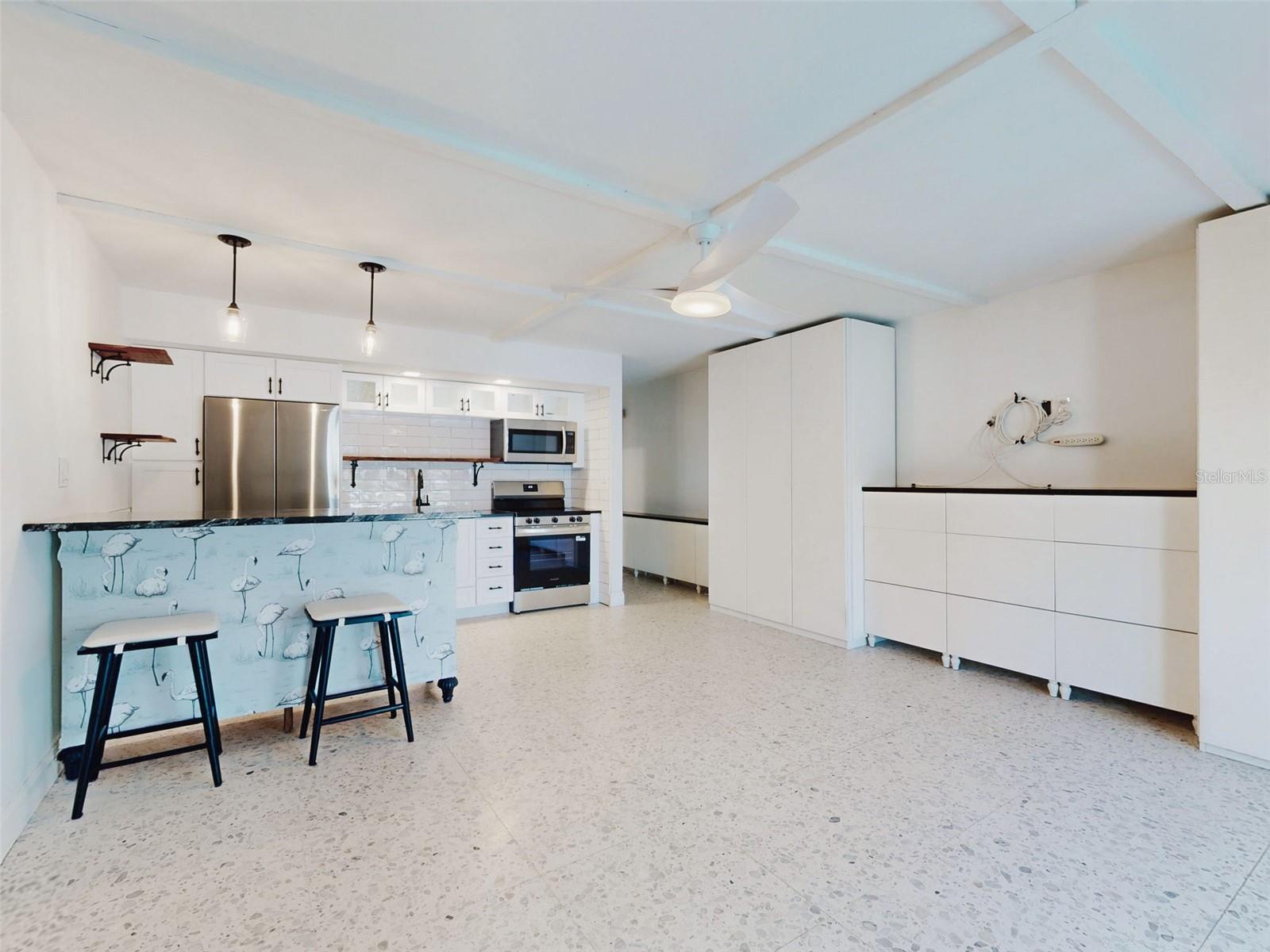 MARINERS COVE CONDO - Residential