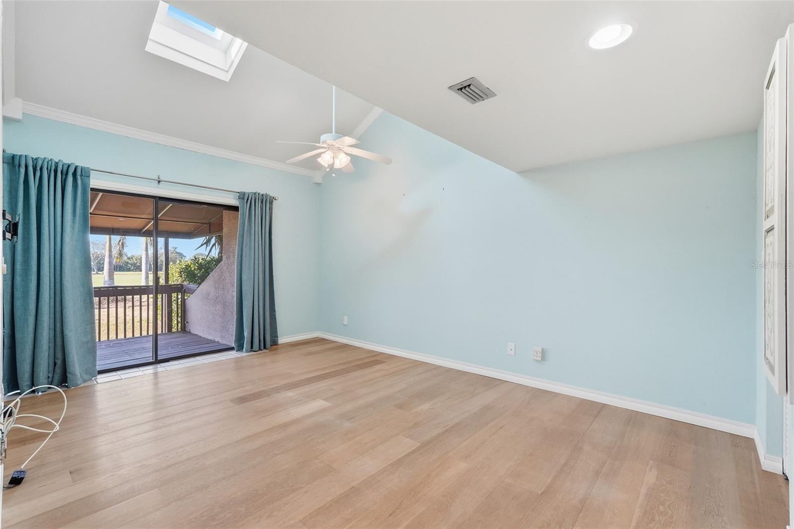 PELICAN CREEK VILLAGE CONDO - Residential