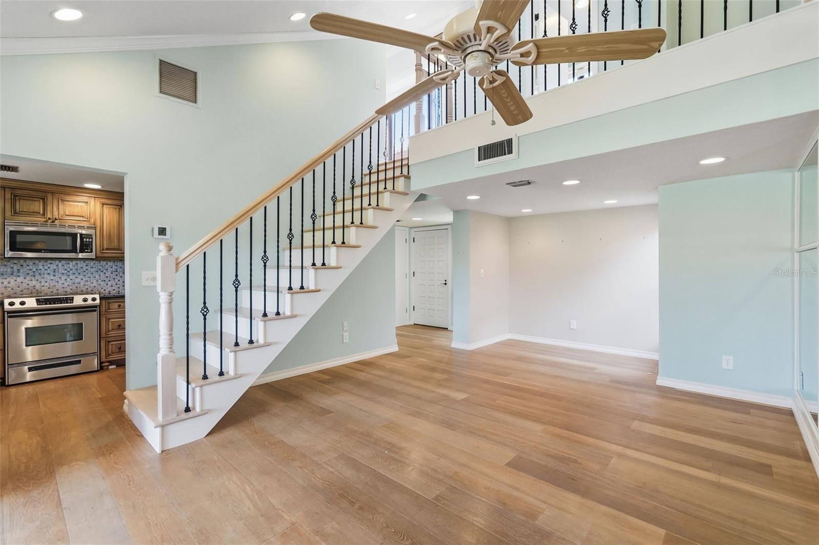 PELICAN CREEK VILLAGE CONDO - Residential