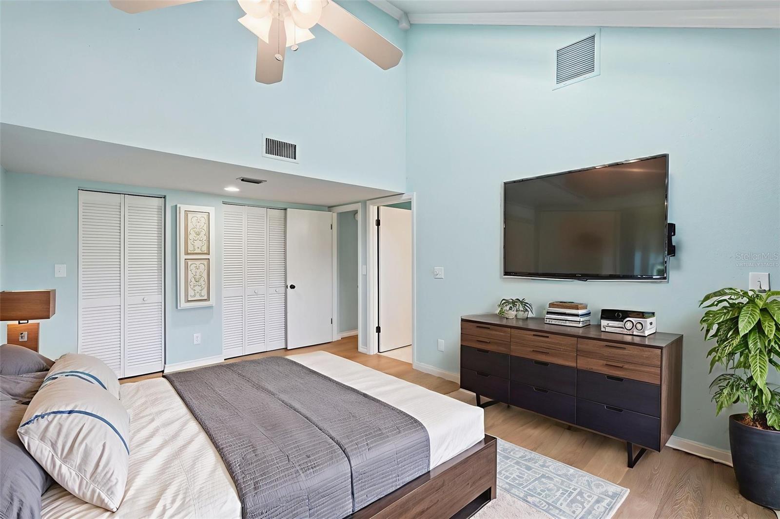 PELICAN CREEK VILLAGE CONDO - Residential