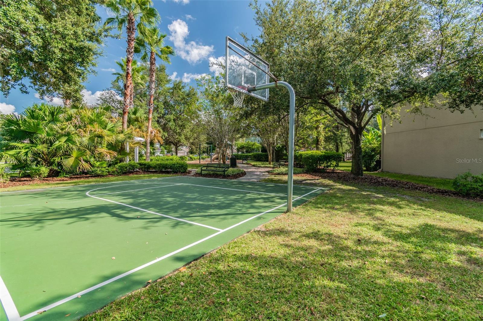 SEVEN OAKS PRCL S02 - Residential Lease